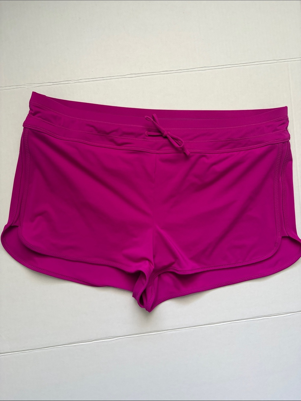 Athleta Women’s Magenta Active Swim Shorts L